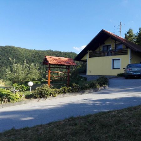 Villa Getaway "At The Three Lights" Sevnica Exterior foto