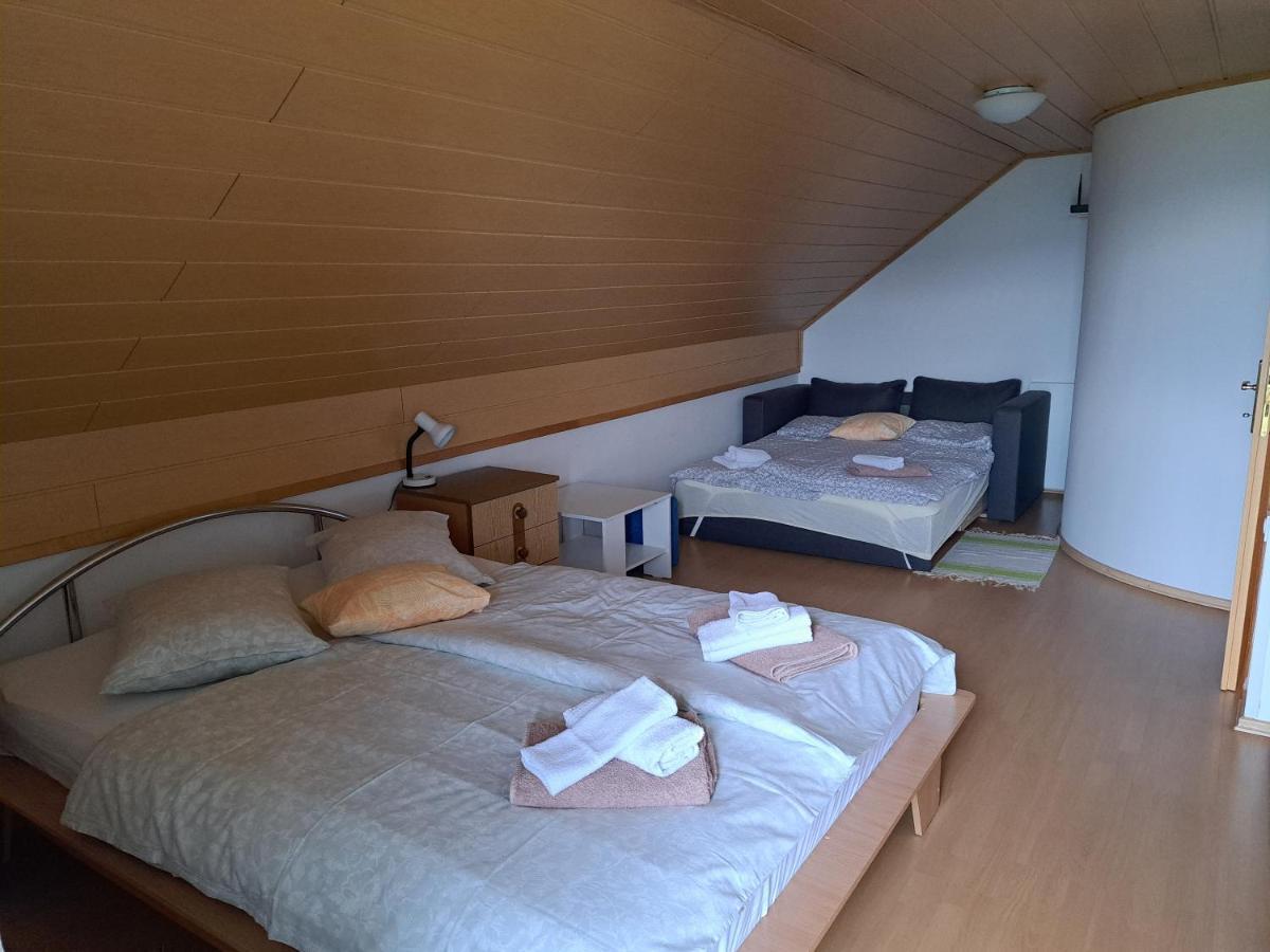 Villa Getaway "At The Three Lights" Sevnica Exterior foto